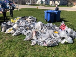 Litter collected around Beamsville